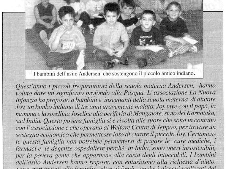 2002-04-04-I-bambini-dellasilo-Andersen-che-sostengono-il-piccolo-amico-indiano